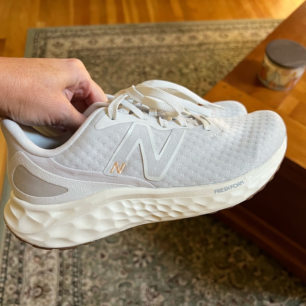 New Balance Women's Cream Sneakers